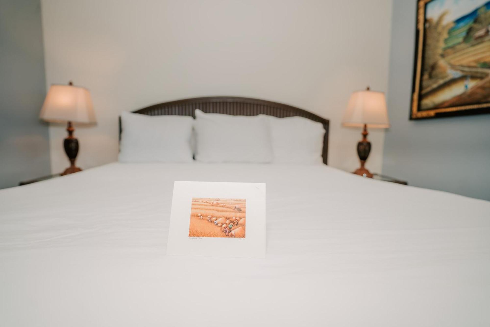 Pantai Inn Сан Диего Екстериор снимка