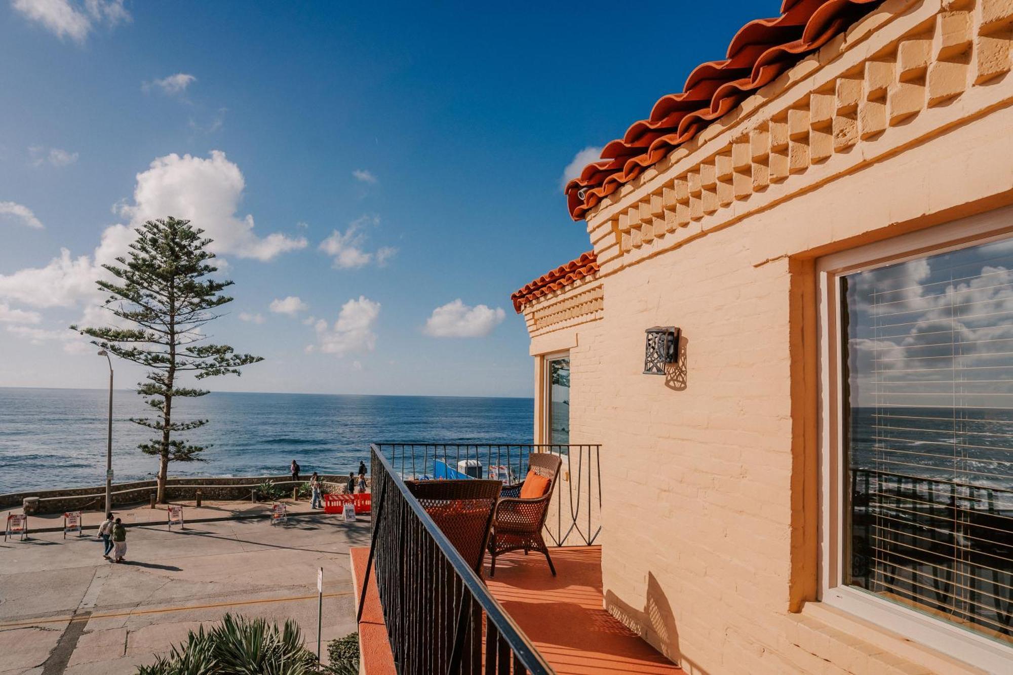 Pantai Inn Сан Диего Екстериор снимка