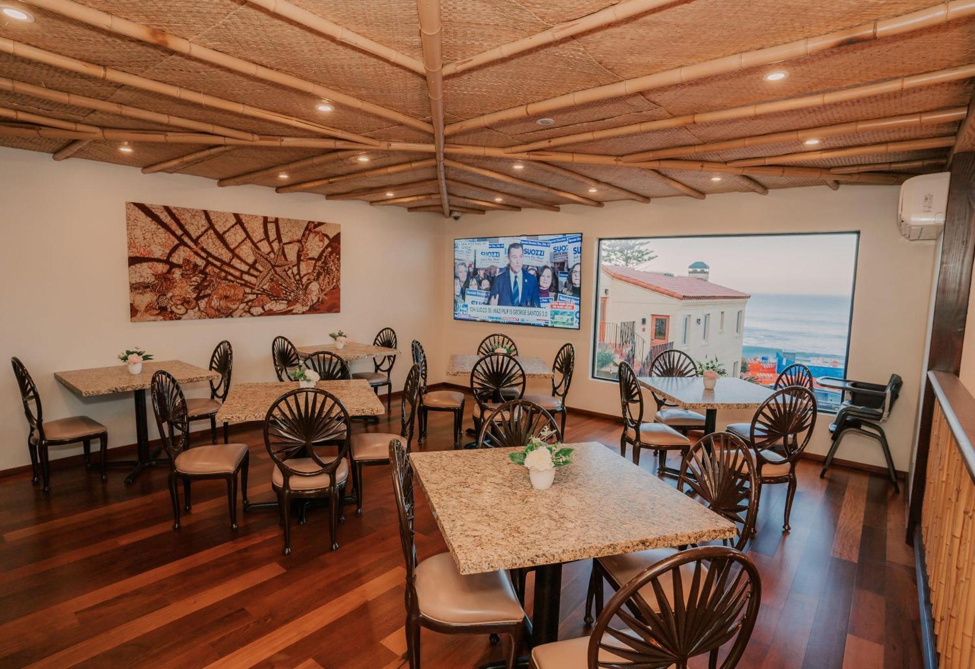 Pantai Inn Сан Диего Екстериор снимка